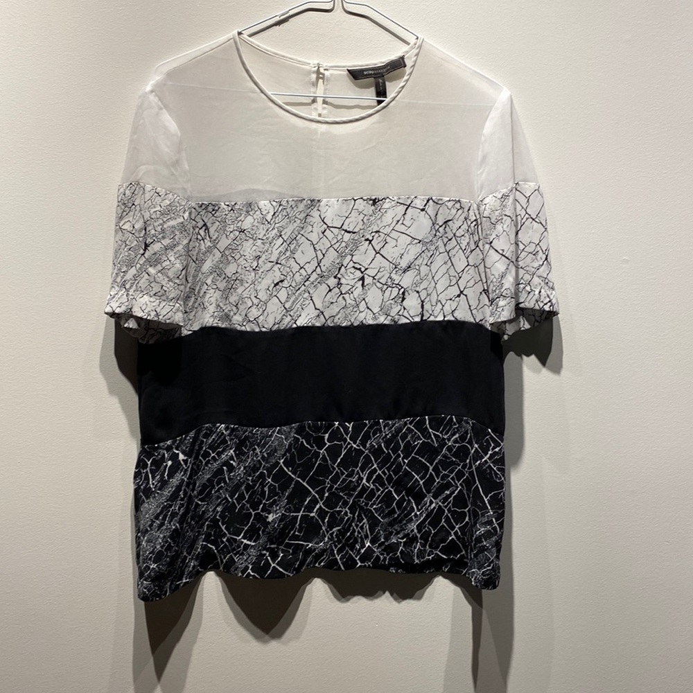 ⚡️3for25$⚡️ BCBG MaxAzria blouse